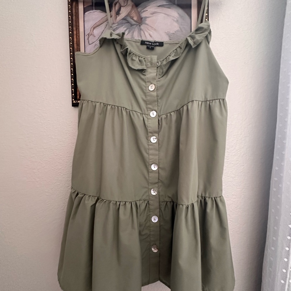 New Look Sage Green Button-Up Blouse